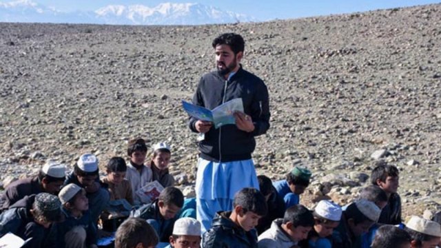 আফগান শিক্ষাবিদকে মুক্তি দিতে তালেবানের প্রতি আহ্বান অ্যামনেস্টির - দৈনিকশিক্ষা