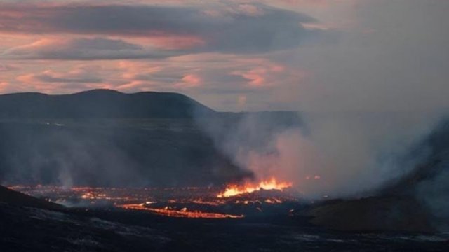 Icelandic volcano could destroy town of Grindavik: experts - Dainikshiksha