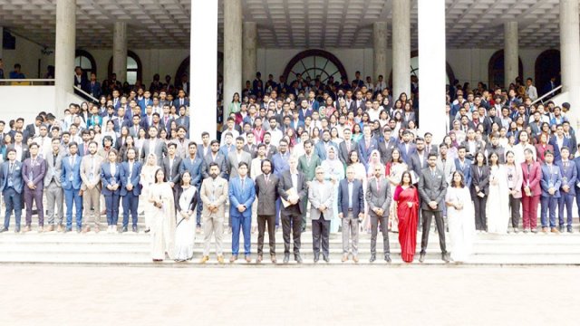 ঢাবিতে ন্যাশনাল মডেল ইউএন কনফারেন্স - দৈনিকশিক্ষা