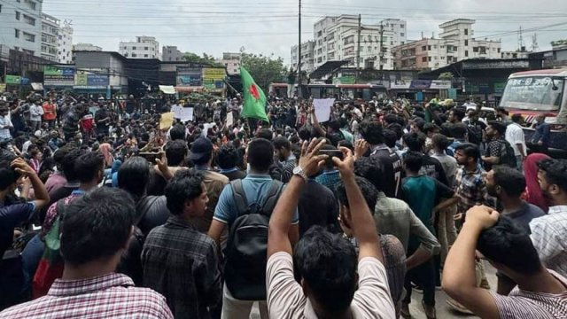 আরো দুইদিনে কর্মসূচি ঘোষণা বৈষম্যবিরোধী ছাত্র আন্দোলনের - দৈনিকশিক্ষা