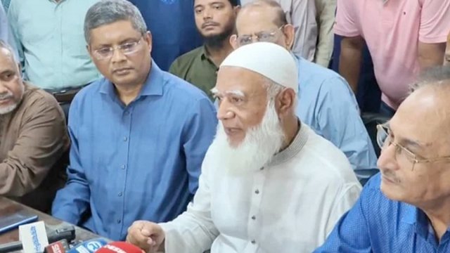 ঢাকেশ্বরী মন্দিরে জামায়াত নেতাদের সঙ্গে হিন্দু সম্প্রদায়ের বৈঠক