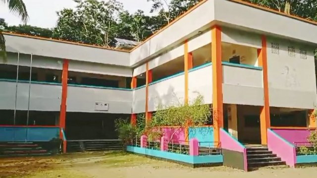 দৃষ্টিনন্দন মির্জাগঞ্জের প্রাথমিক বিদ্যালয়গুলো অকৃষ্ট করছে শিক্ষার্থীদের - দৈনিকশিক্ষা