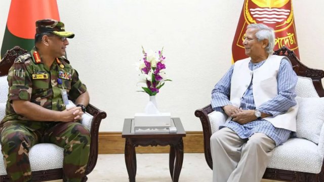 Army Chief meets Chief Adviser - Dainikshiksha