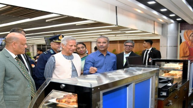 প্রবাসী শ্রমিকরা দেশ গড়ার কারিগর: প্রধান উপদেষ্টা - দৈনিকশিক্ষা