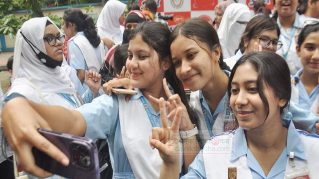 269 overseas students pass in HSC exams