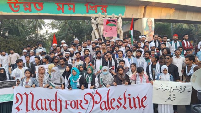 DU students march for Palestine